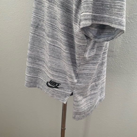 Nike Gray Blouse Women’s Sz XL - Picture 6 of 12